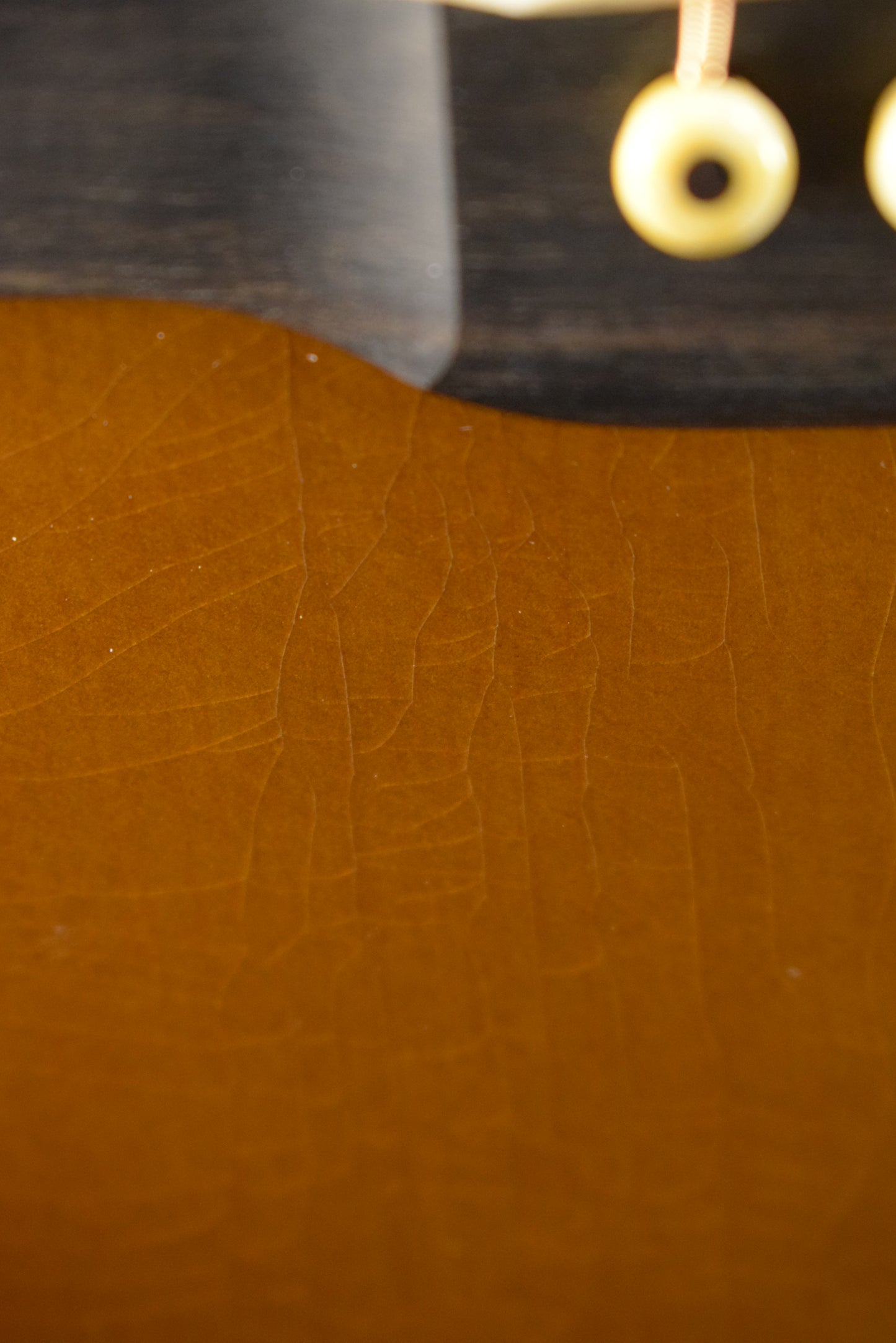 Martin Custom Shop D-28 Authentic 1937 Stage 1 Aging Ambertone