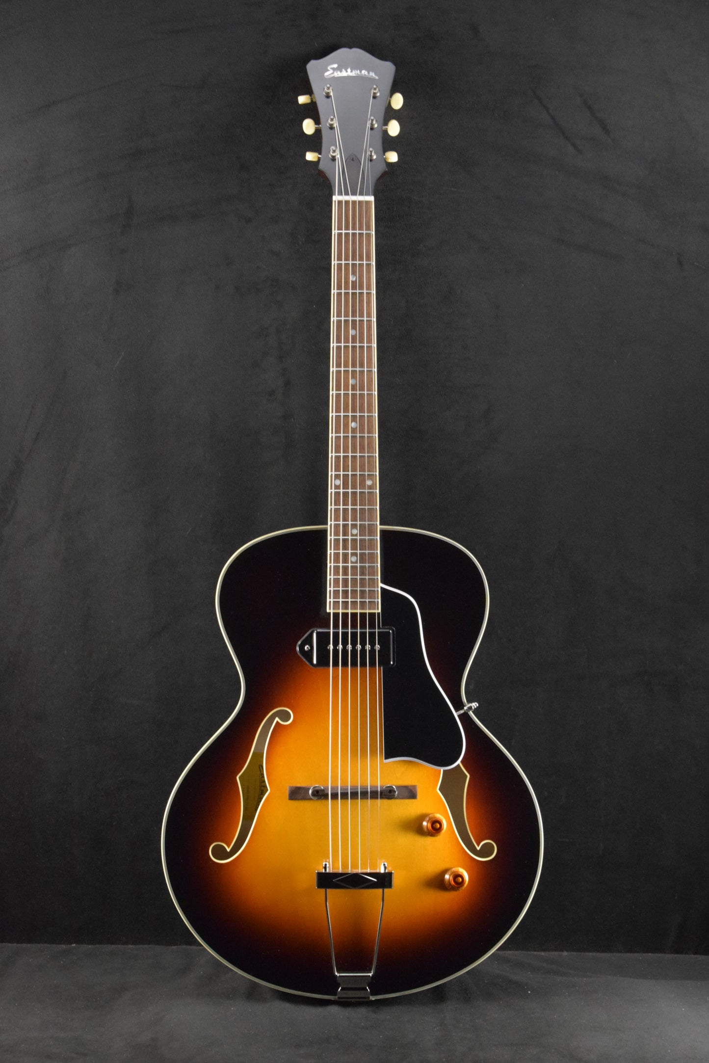 Eastman AR405-P90/TV-SB Archtop Tonerider Dogear P-90 Truetone Vintage Sunburst