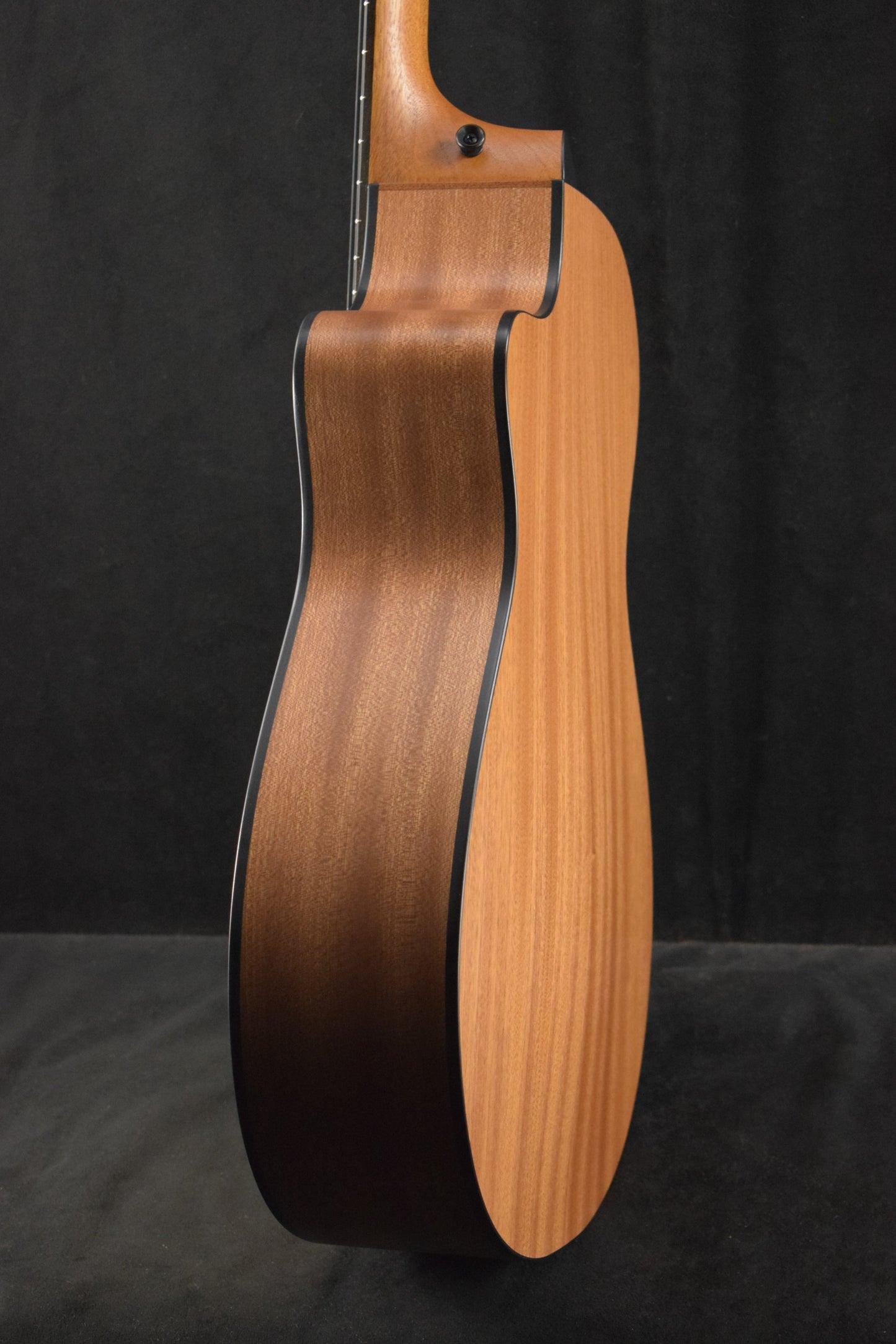 Taylor 112ce-N Nylon-String Sapele/Torrefied Spruce Natural