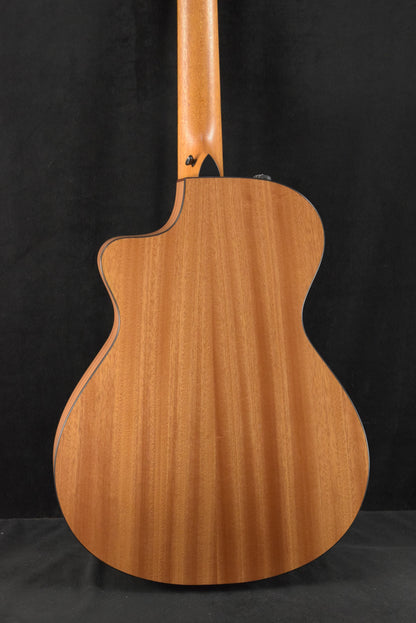 Taylor 112ce-N Nylon-String Sapele/Torrefied Spruce Natural