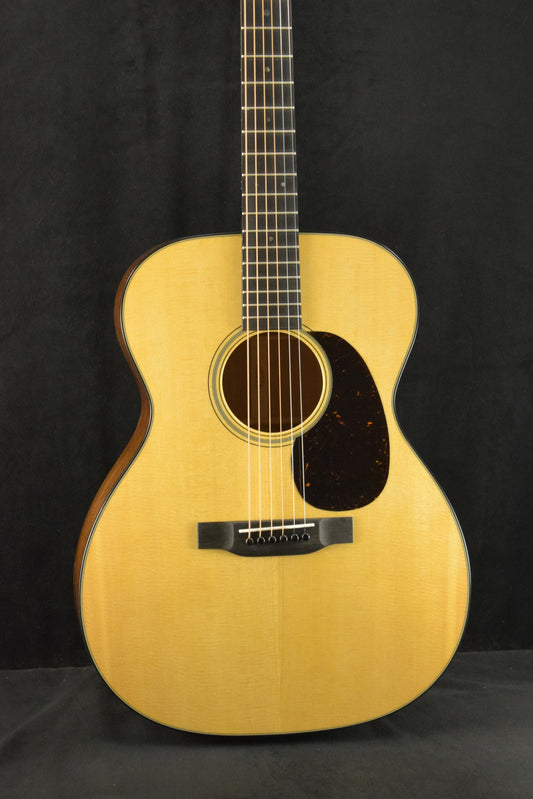 Martin 000-18 Natural