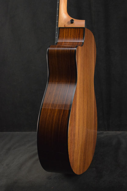 Taylor 212ce-N Plus Nylon-String Natural