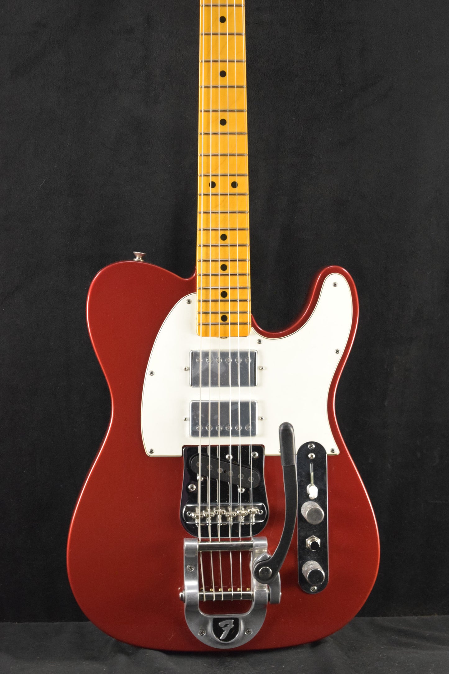 Fender Stories Collection Mike Campbell Red Dog Telecaster Red Dog Red Maple Fingerboard
