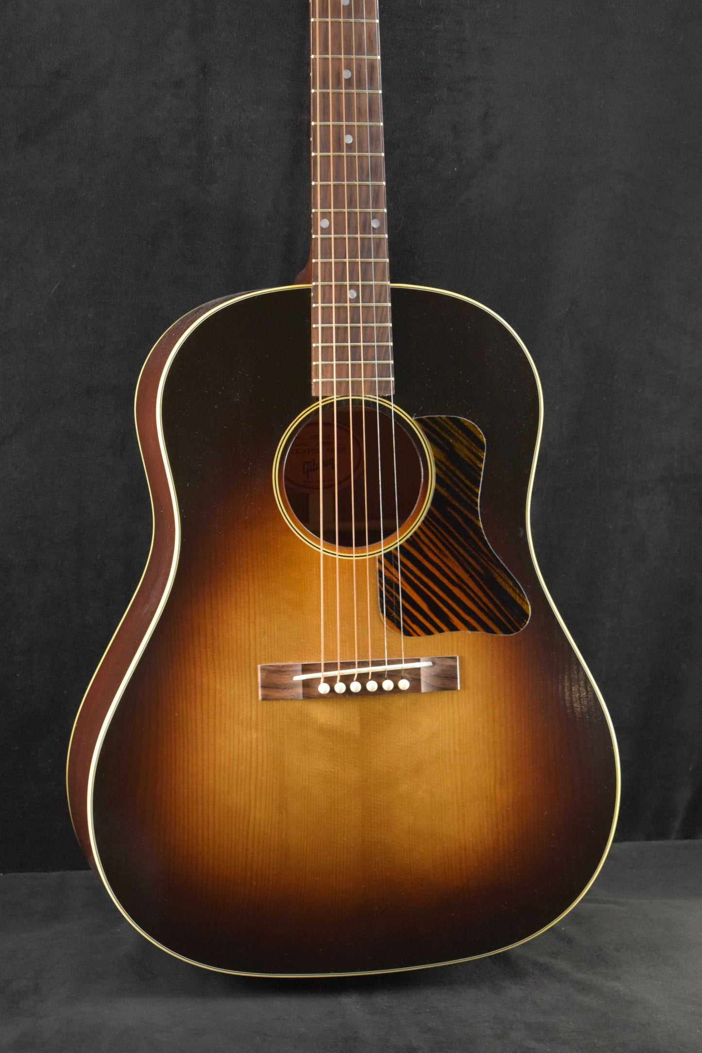 Gibson Custom Shop 1936 J-35 Vintage Sunburst