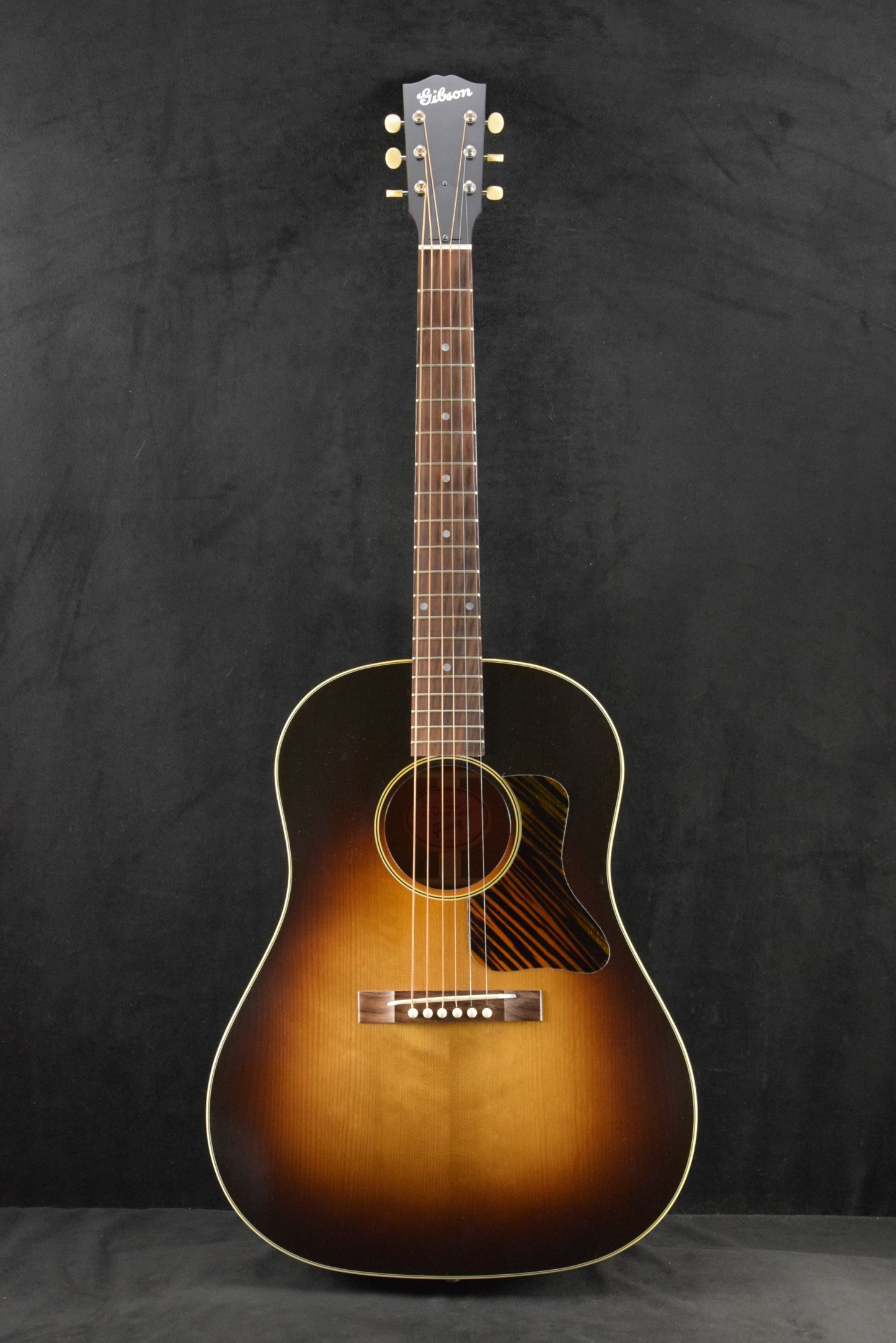 Gibson Custom Shop 1936 J-35 Vintage Sunburst