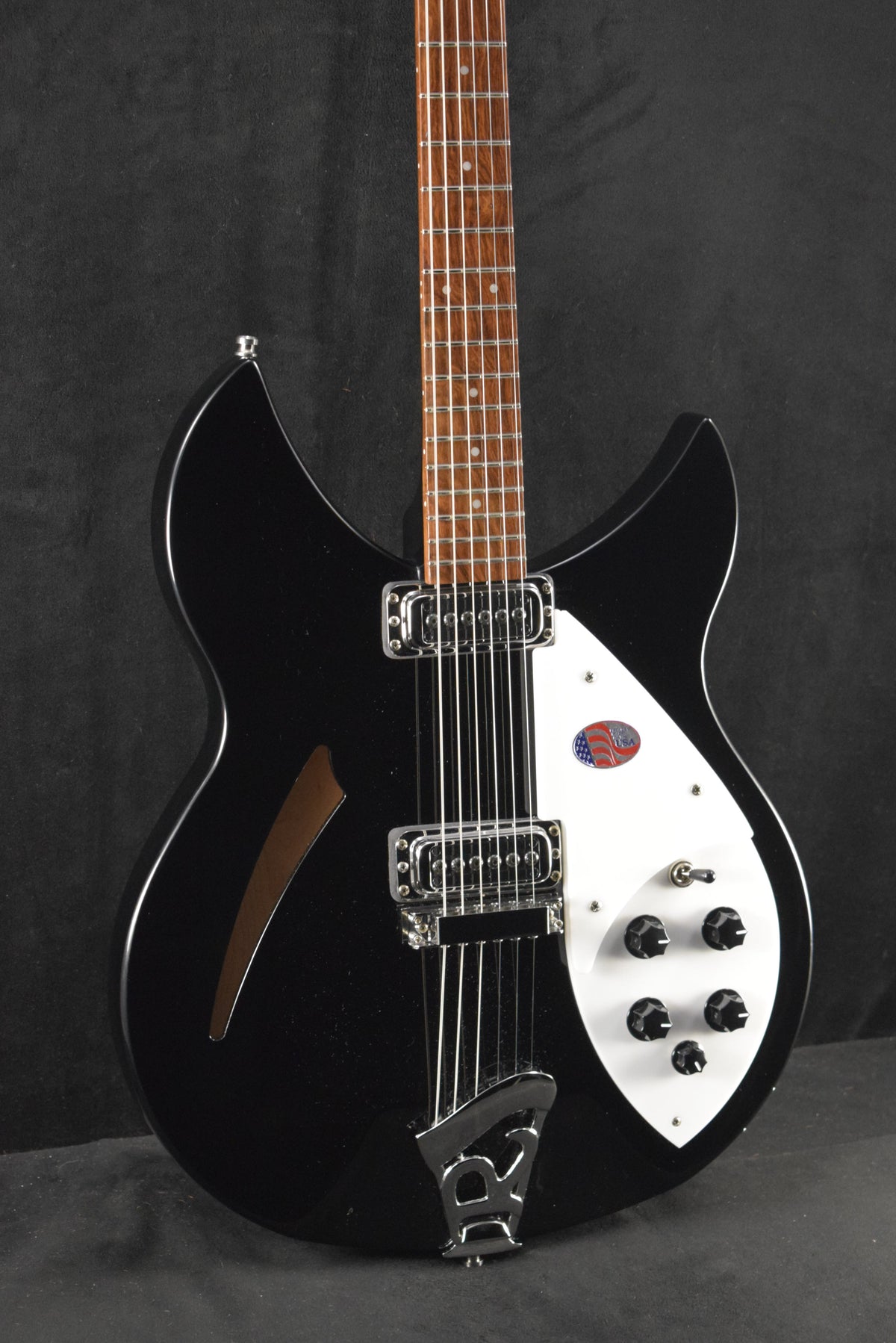 Rickenbacker 330 6-String Jetglo