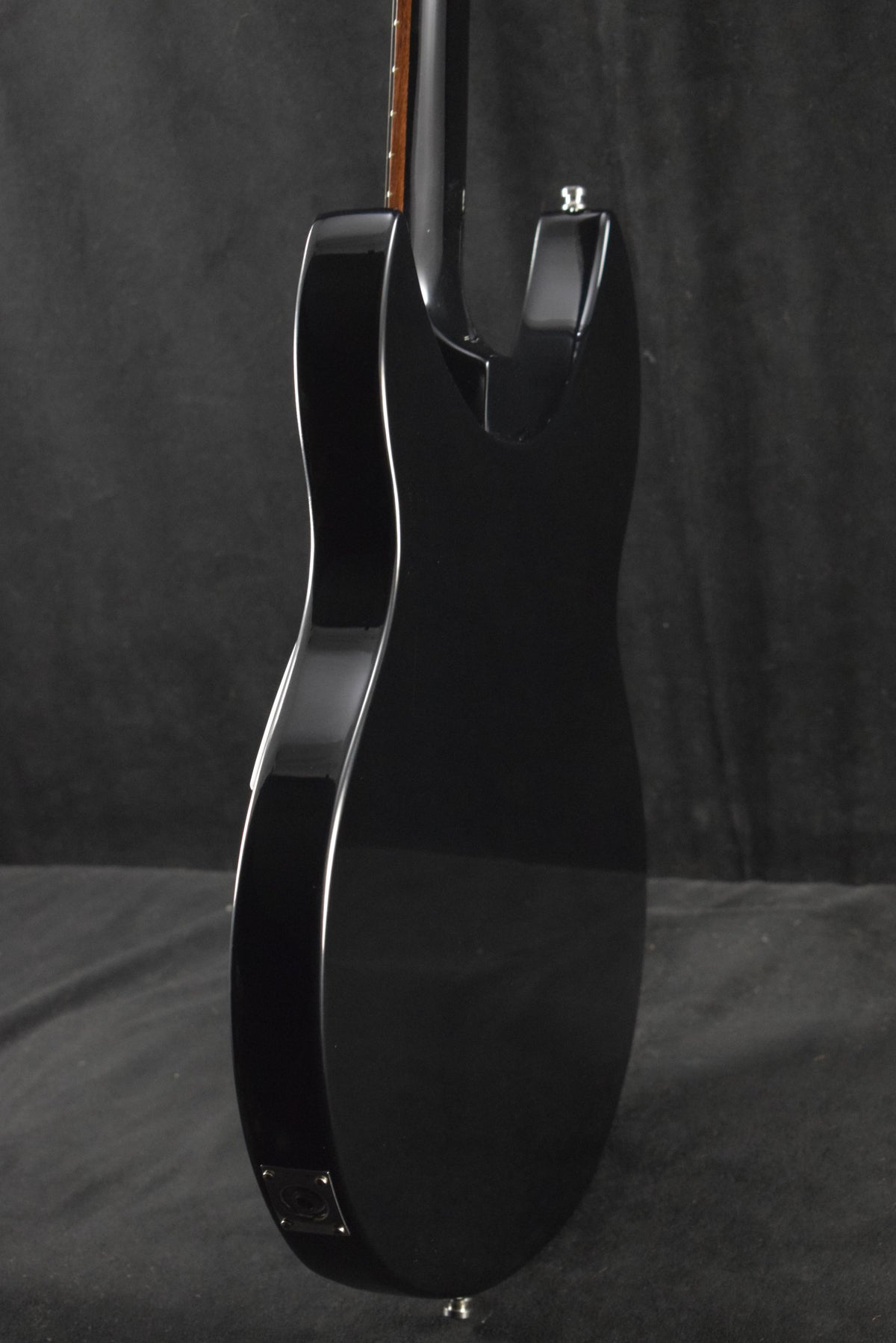 Rickenbacker 330 6-String Jetglo