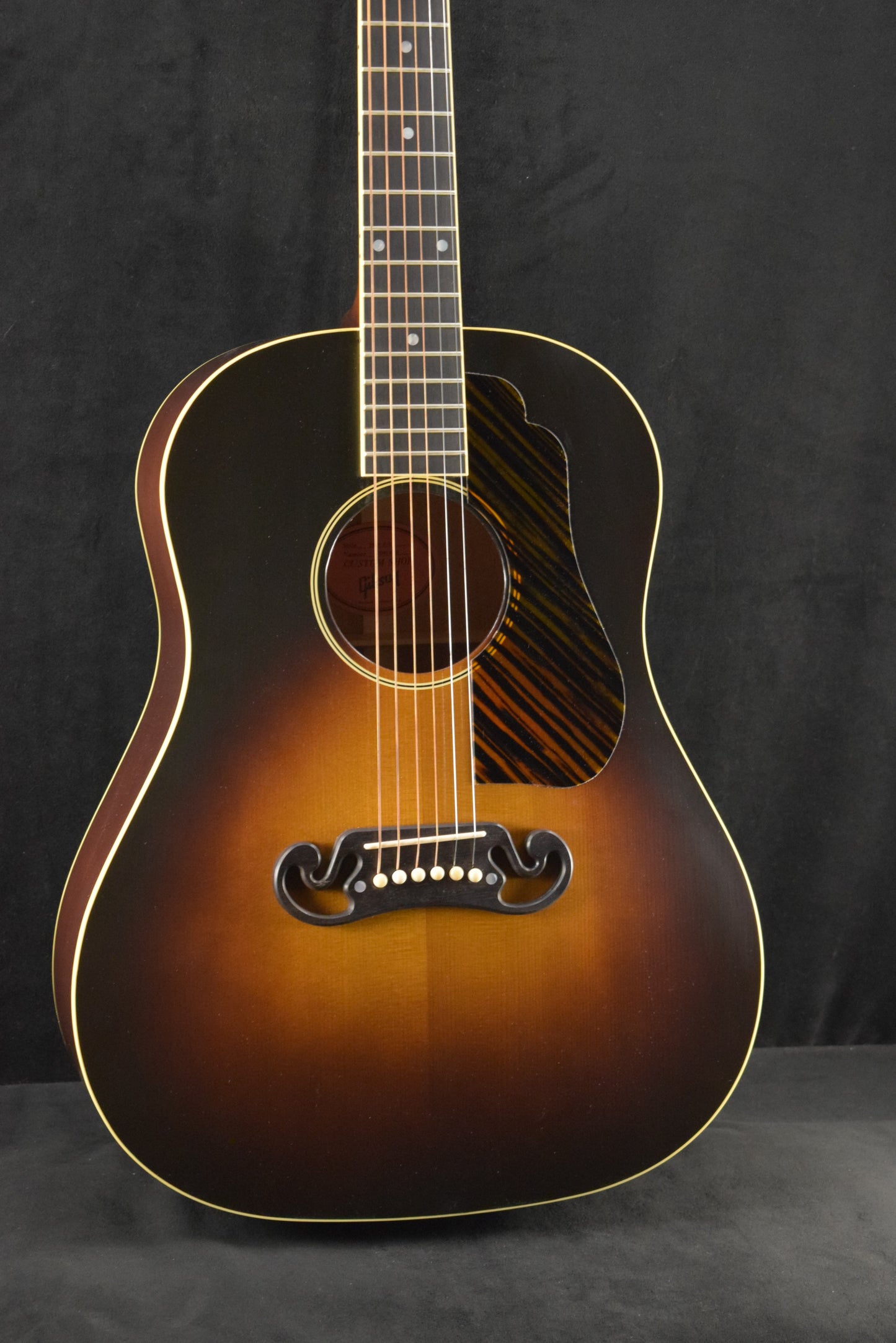 Gibson Custom Shop 1939 J-55 Faded Vintage Sunburst