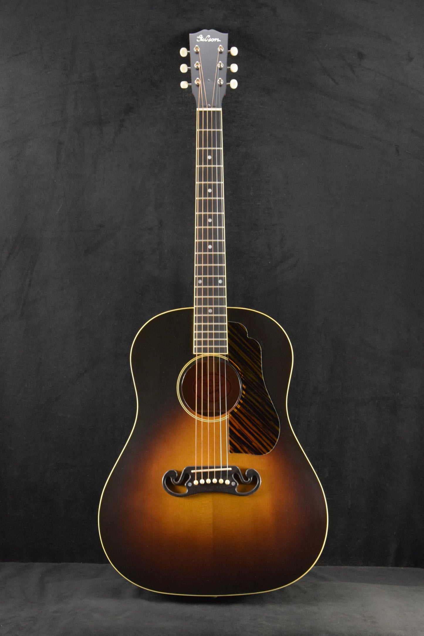 Gibson Custom Shop 1939 J-55 Faded Vintage Sunburst
