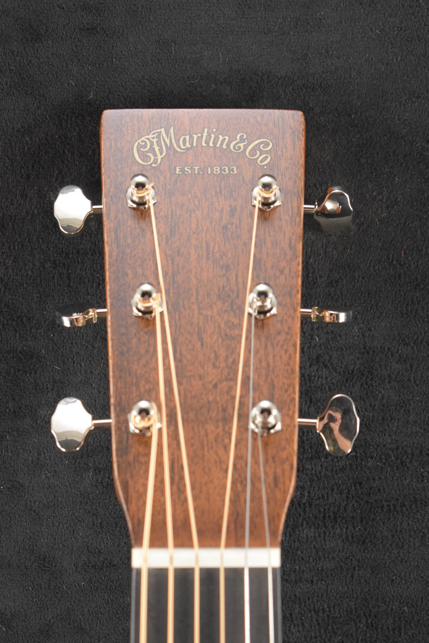 Martin 00DB Jeff Tweedy Concert Deep Body Oak Toner Tweedy Burst