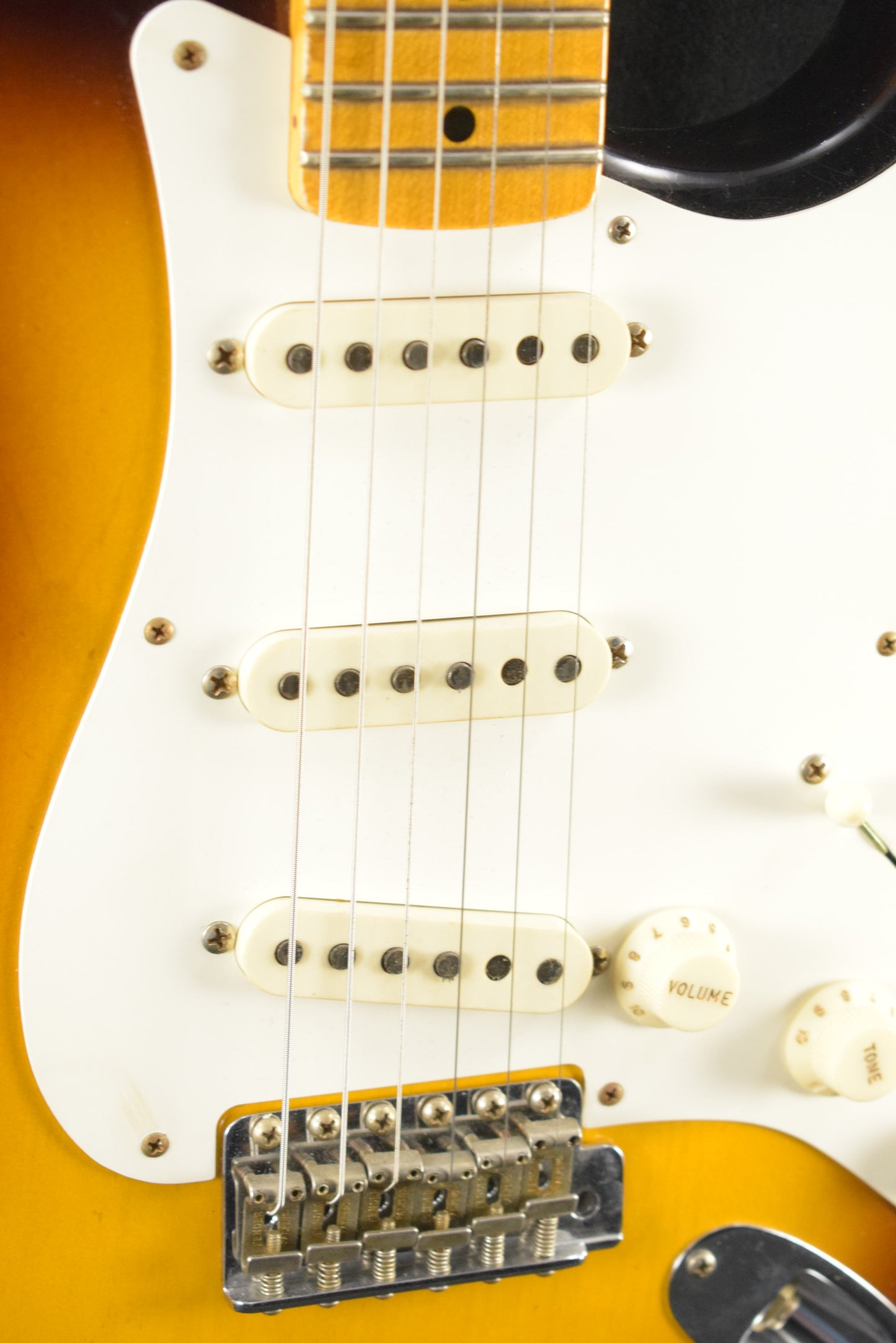 Fender Limited Edition '57 Stratocster Relic Wide Fade 2-Color Sunburst