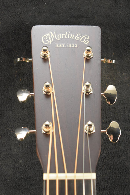 Martin J-16E Jumbo Acoustic-Electric Black Smoke