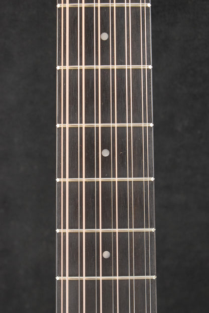 Taylor 354ce Studio Special Edition 12-String Honeyburst