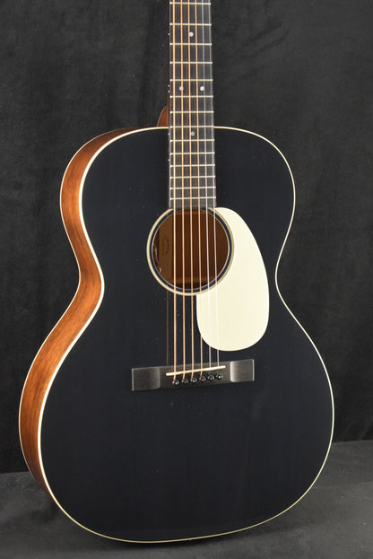 Martin 00L-16E Sloped Shoulder 00 Concert Acoustic-Electric Black Smoke