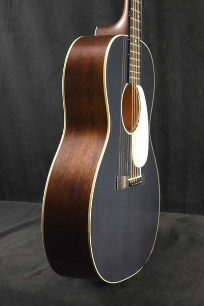 Martin 00L-16E Sloped Shoulder 00 Concert Acoustic-Electric Black Smoke