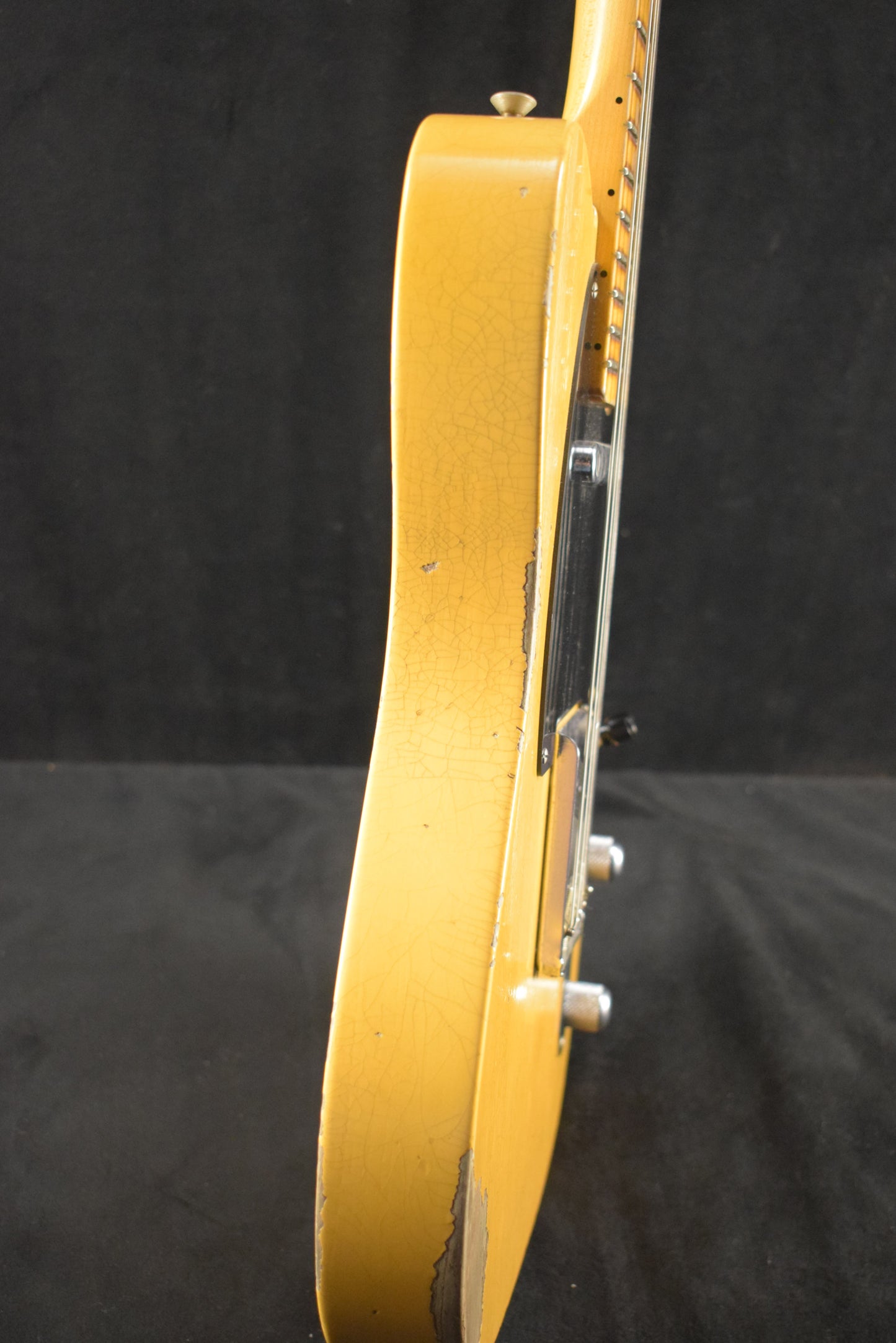 Fender Time Machine '52 Telecaster Heavy Relic Aged Nocaster Blonde