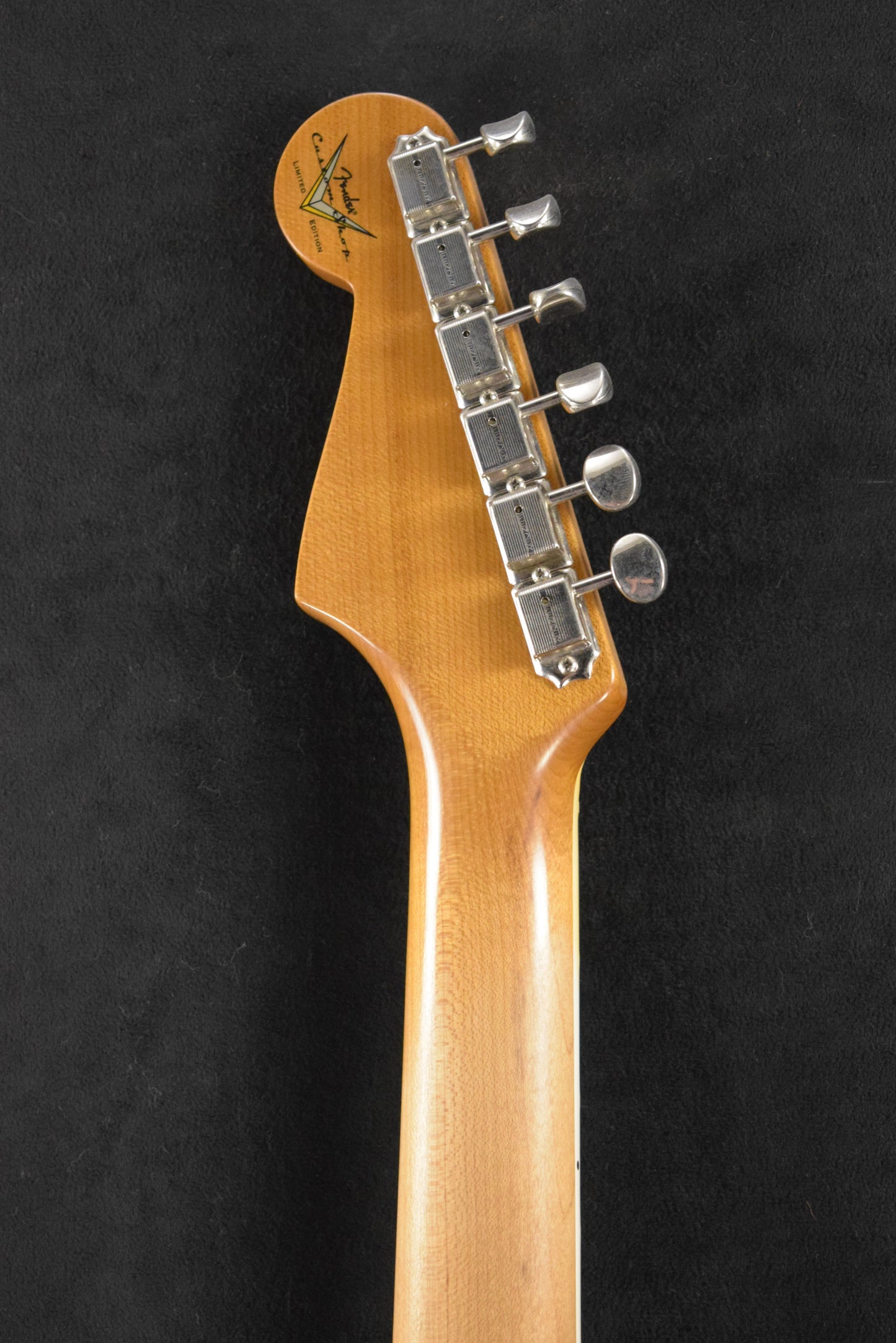 Fender Limited Edition Roasted '65 Strat DLX Closet Classic - Aged Burgundy Mist Metallic