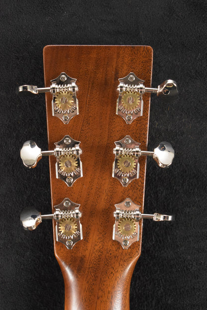 Martin DSS-16E Dreadnought Sloped Shoulder Acoustic-Electric Cherry Cola