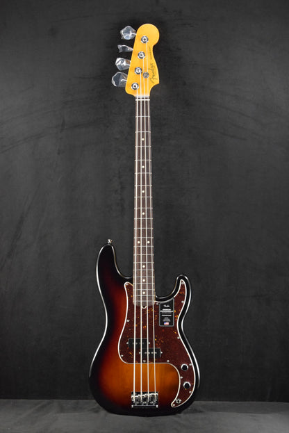 Fender American Professional II Precision Bass Rosewood Fingerboard 3-Color Sunburst