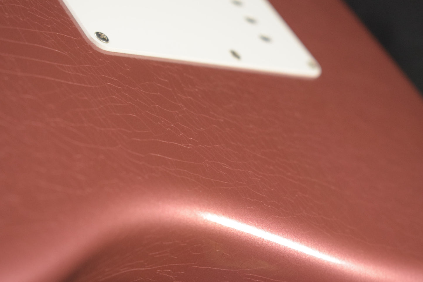 Fender Limited Edition Roasted '65 Strat DLX Closet Classic - Aged Burgundy Mist Metallic