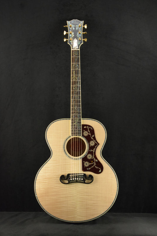 Gibson Custom Shop Modern Collection SJ-200 Ultima Grade AAAAA Top Antique Natural