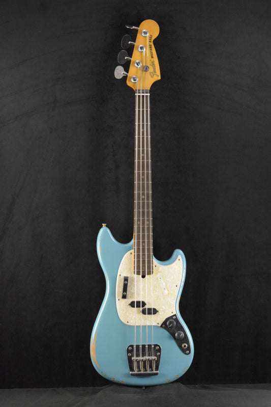 Fender JMJ Road Worn Mustang Bass Faded Daphne Blue Rosewood Fingerboard