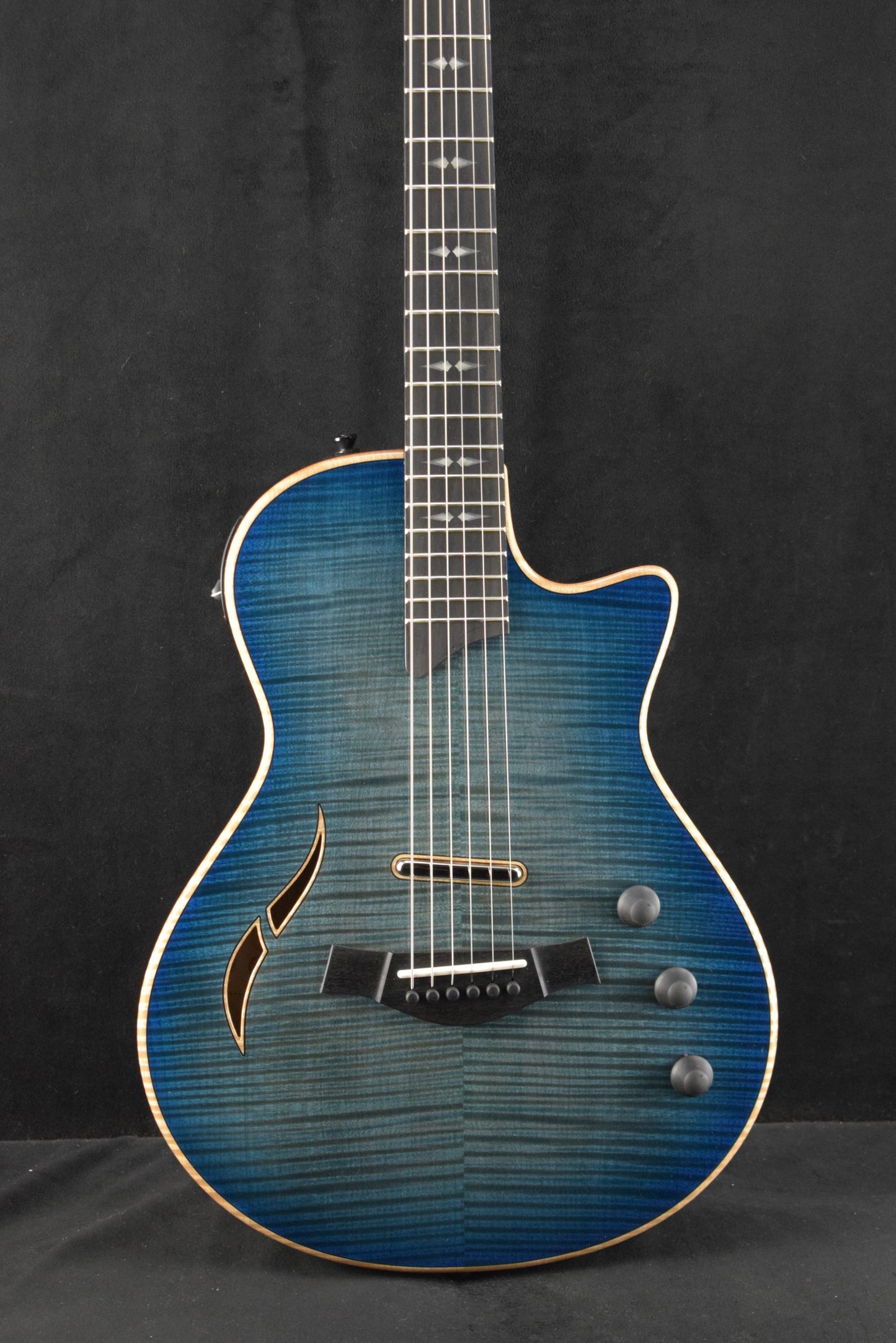 Taylor T5z Pro Harbor Blue Shaded Edgeburst