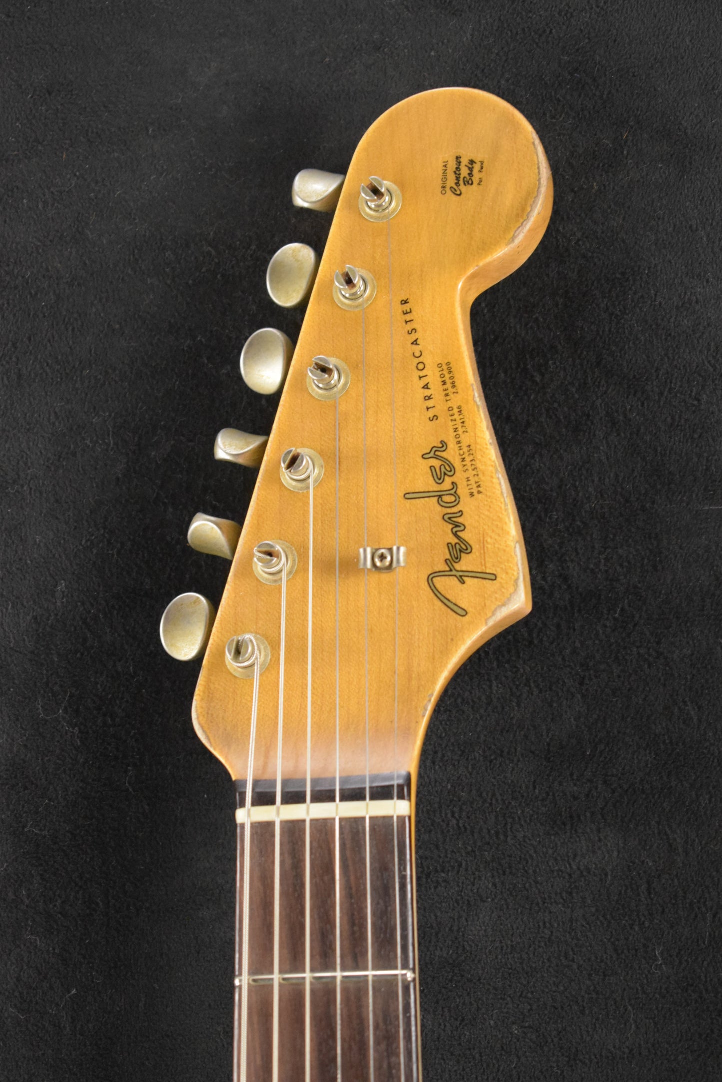 Fender Limited Edition 1964 L-Series Stratocaster Heavy Relic 3A Aged Olympic White