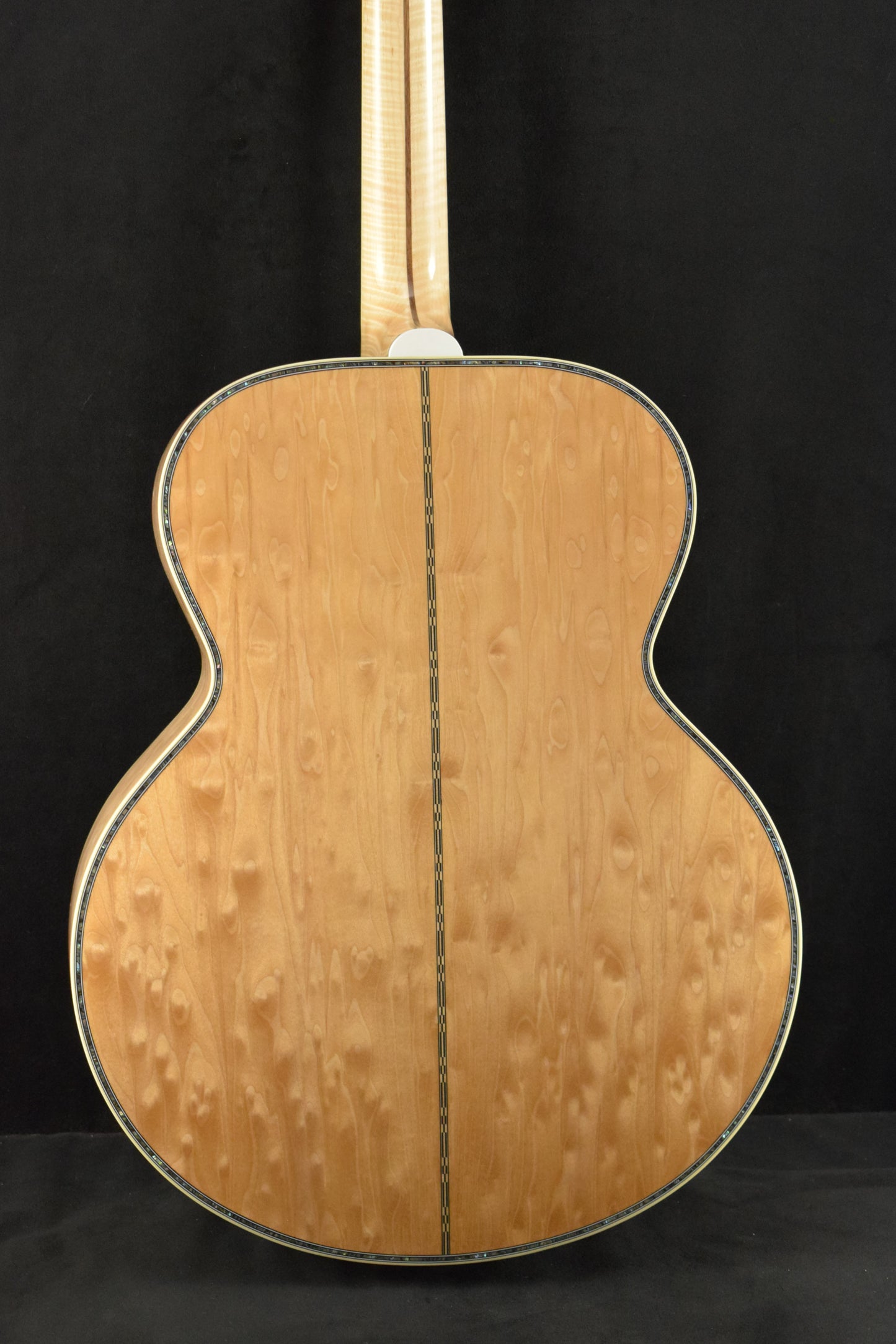 Gibson Custom Shop Modern Collection SJ-200 Ultima Grade AAAAA Top Antique Natural