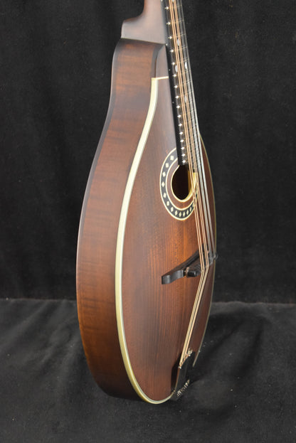 Eastman MD304 A-Style Oval-Hole Mandolin Classic Satin Finish