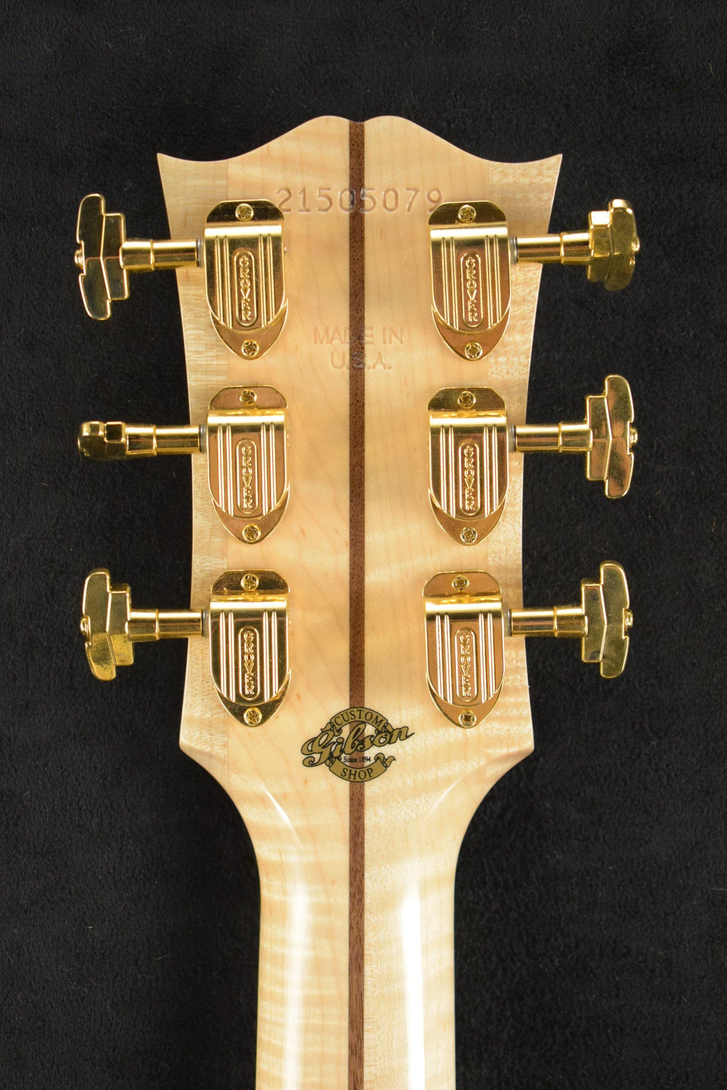 Gibson Custom Shop Modern Collection SJ-200 Ultima Grade AAAAA Top Antique Natural