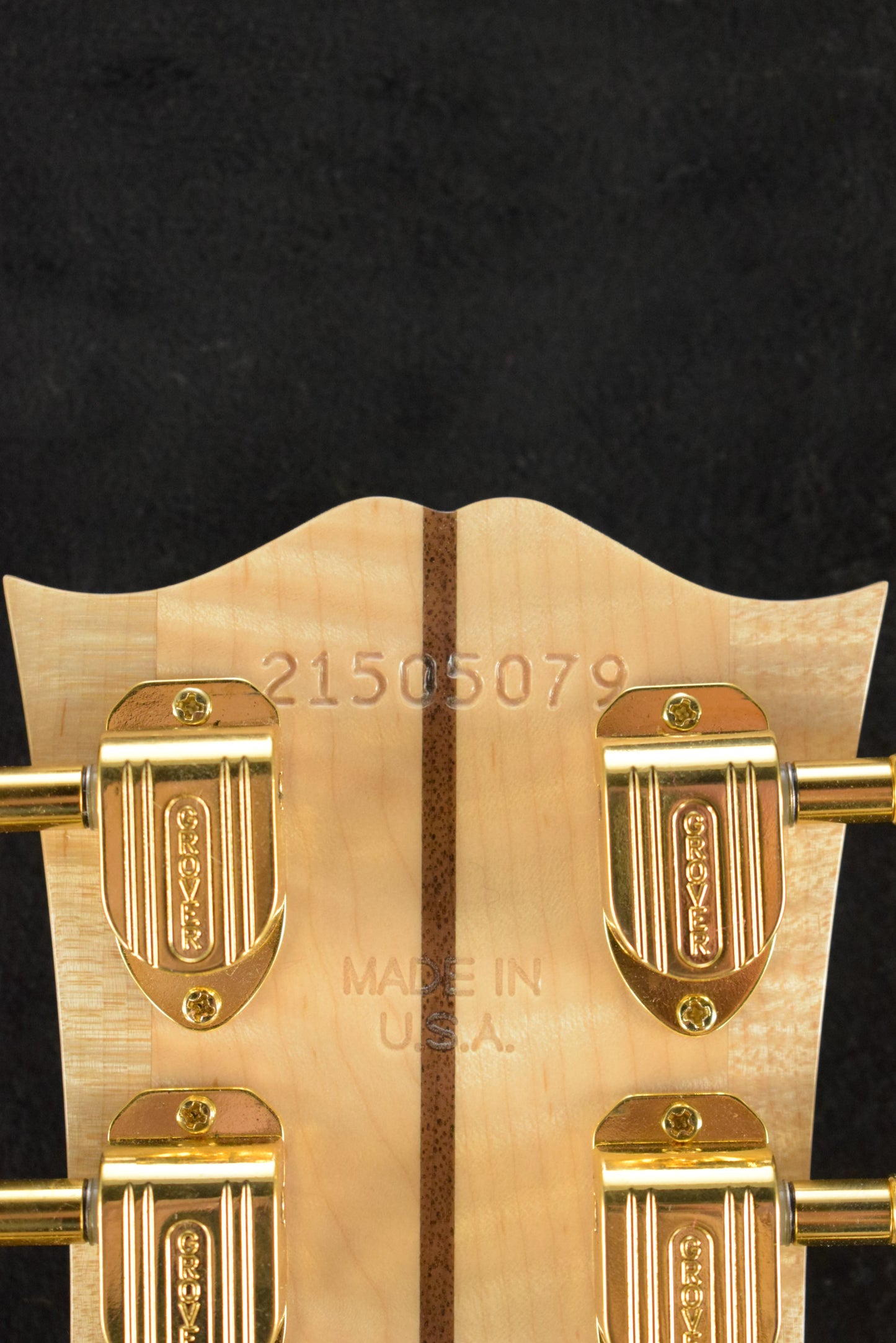 Gibson Custom Shop Modern Collection SJ-200 Ultima Grade AAAAA Top Antique Natural