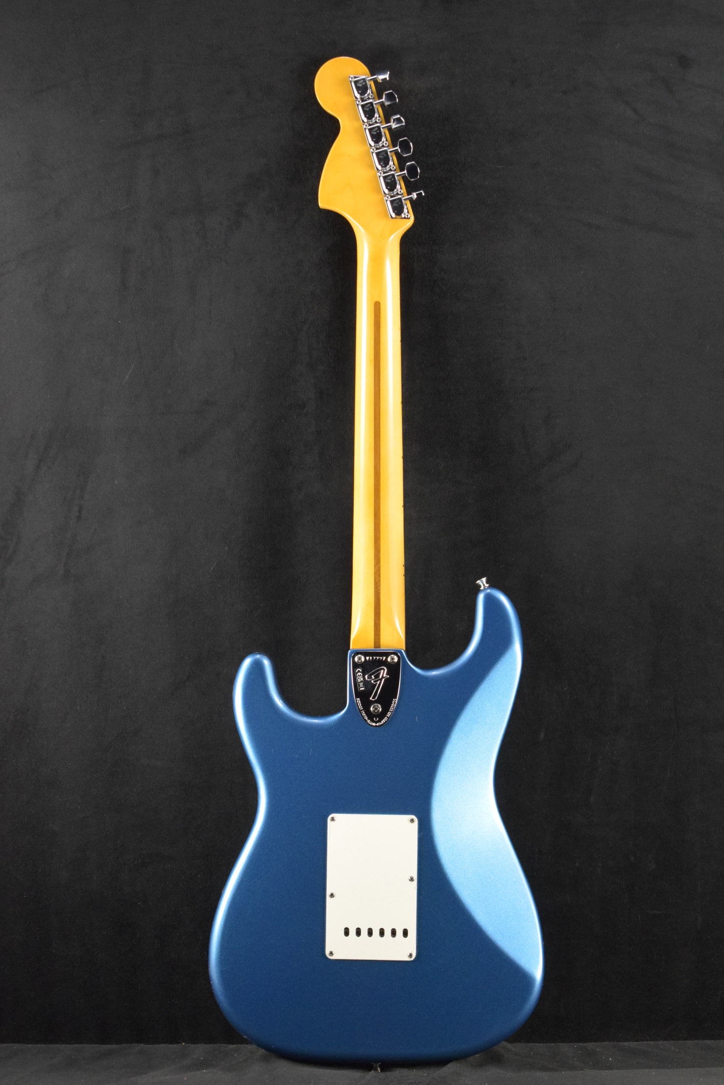 Fender American Vintage II 1973 Stratocaster Lake Placid Blue Maple Fingerboard