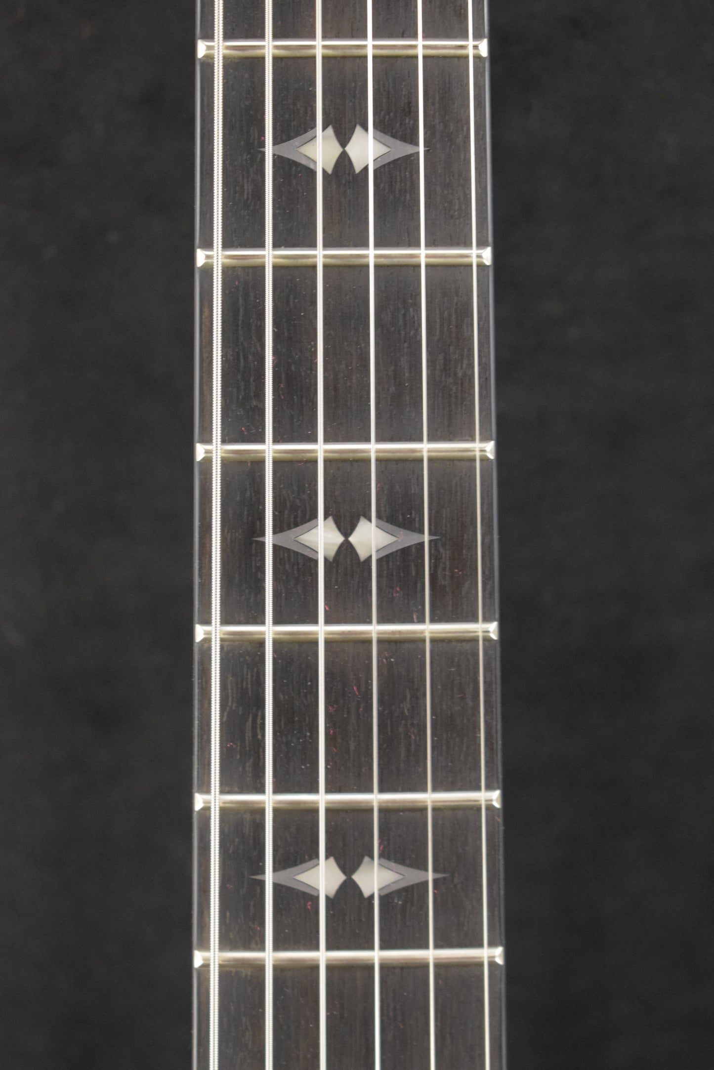 Taylor T5z Pro Cayenne Red Shaded Edgeburst