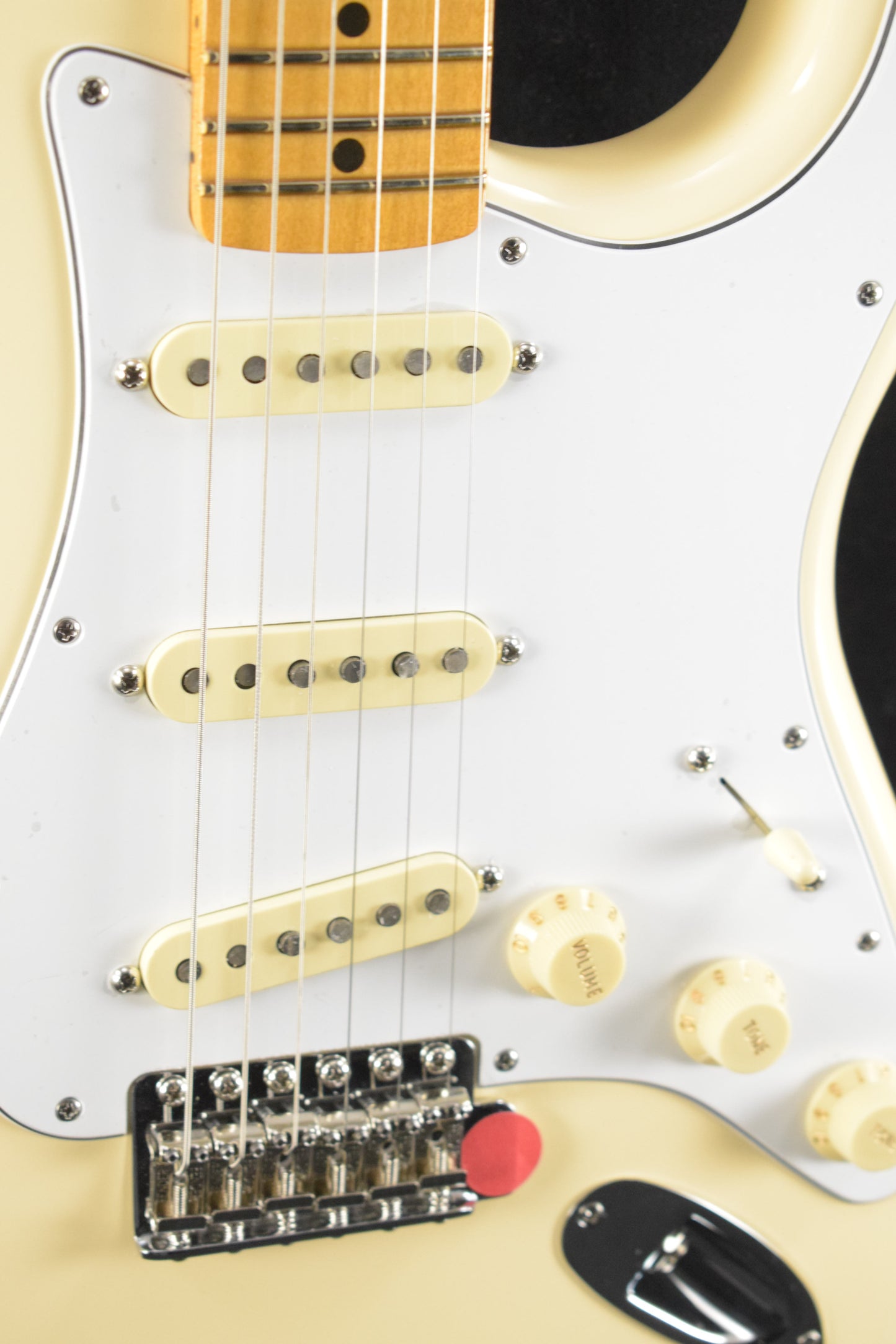 Fender Jimi Hendrix Stratocaster Olympic White Maple Fingerboard