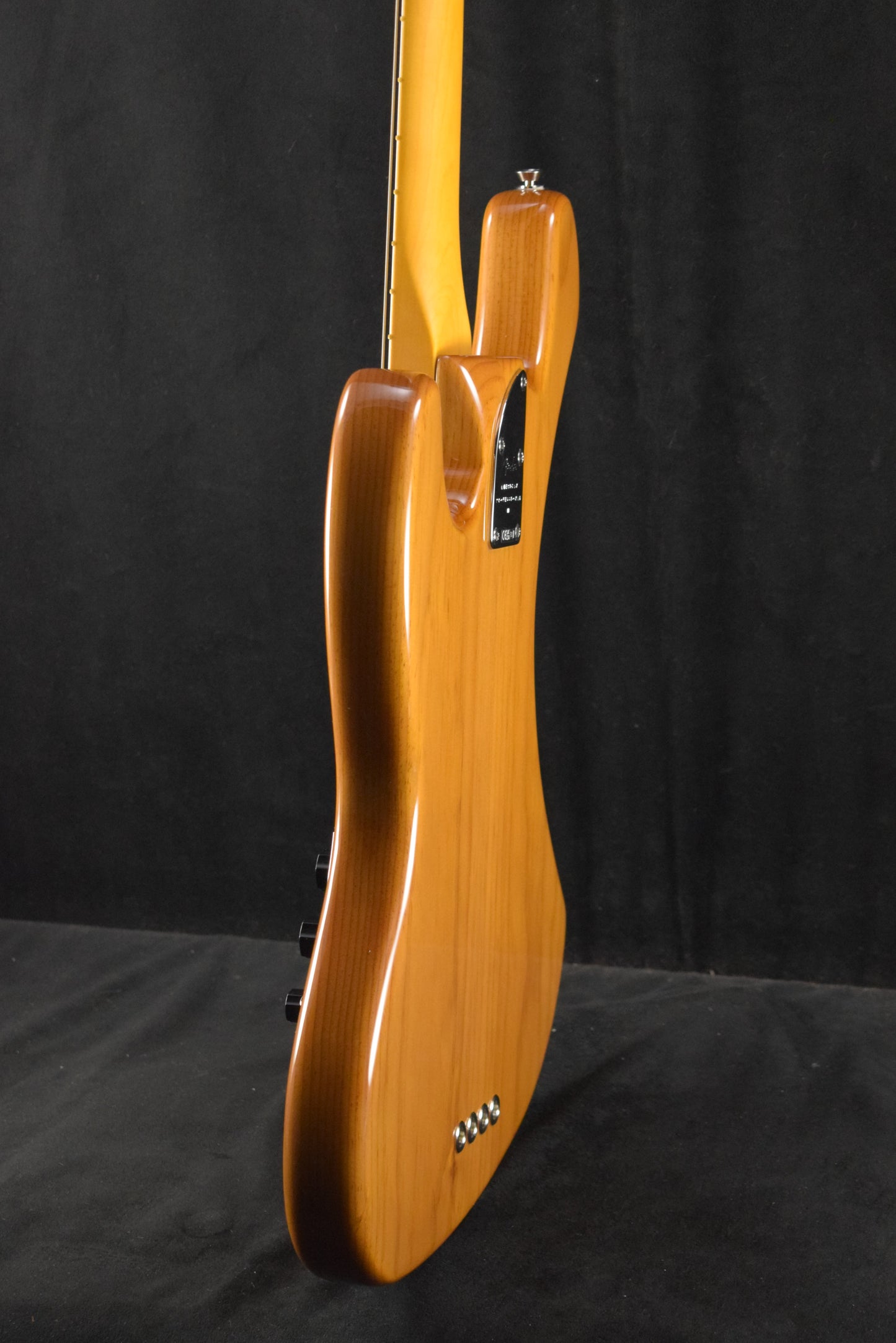Fender American Professional II Jazz Bass Maple Fingerboard Roasted Pine