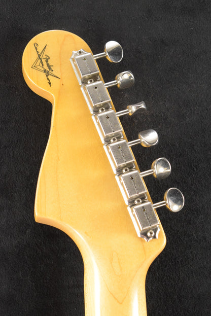 Fender 1967 Jazzmaster DLX Closet Classic 3-Color Sunburst 3A Rosewood Fingerboard