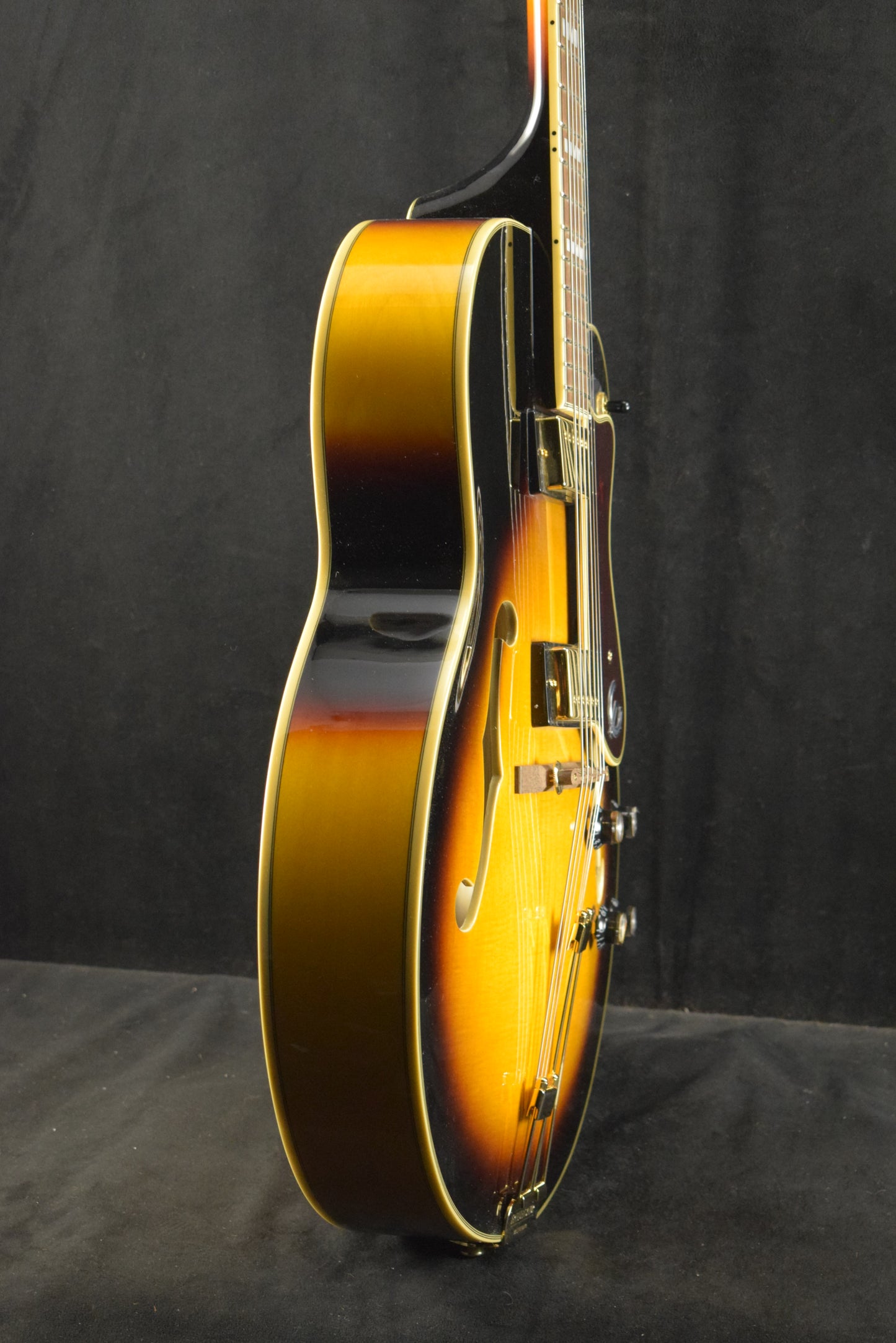 Epiphone Broadway Vintage Sunburst with Hardshell Case!