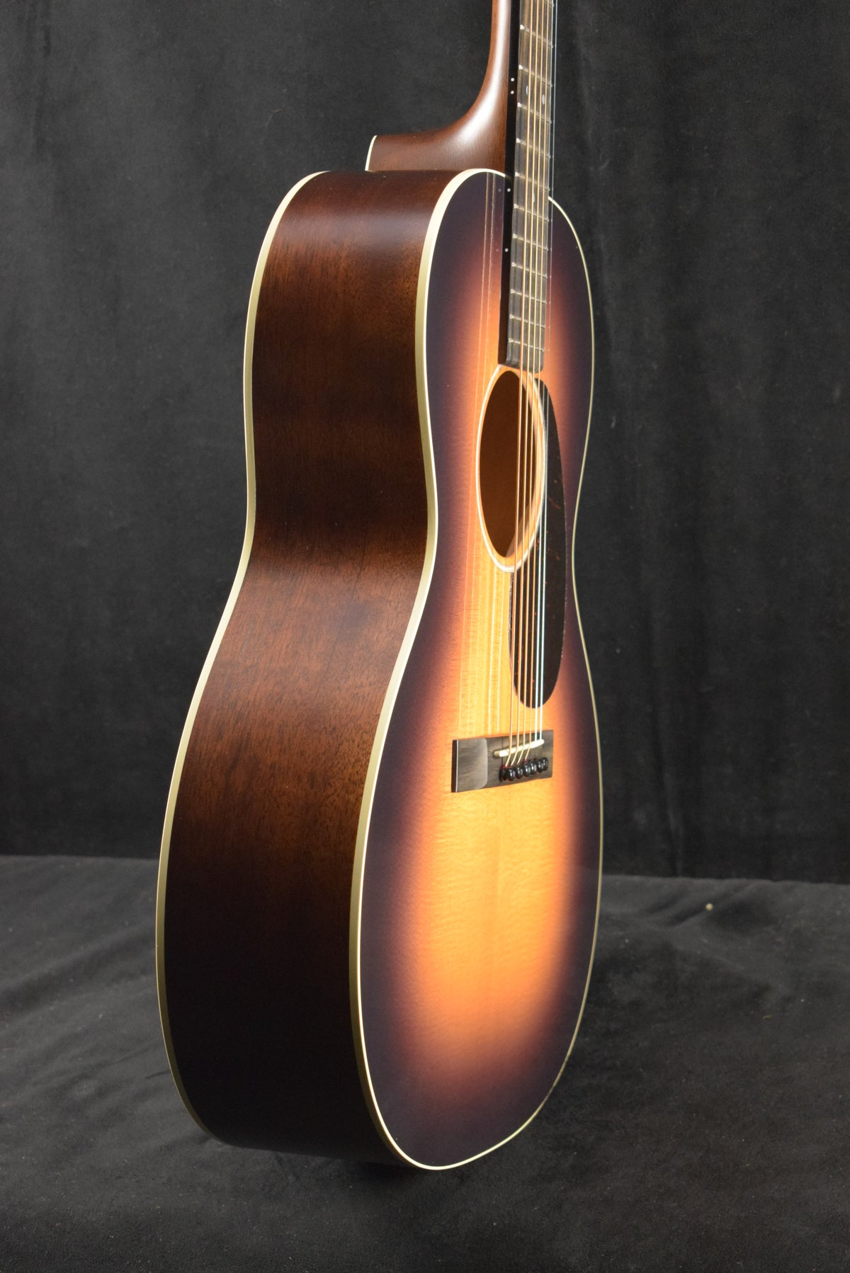 Martin 00L-16E Sloped Shoulder 00 Concert Acoustic Electric 1935 Burst
