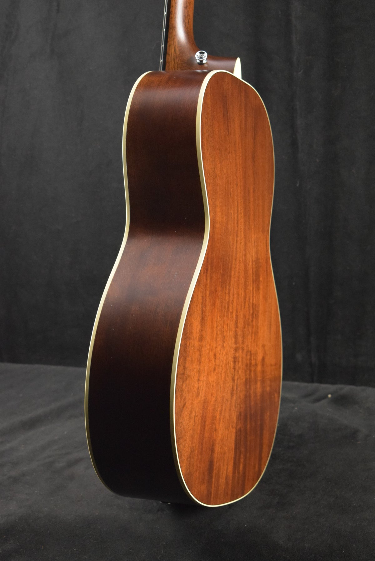Martin 00L-16E Sloped Shoulder 00 Concert Acoustic Electric 1935 Burst