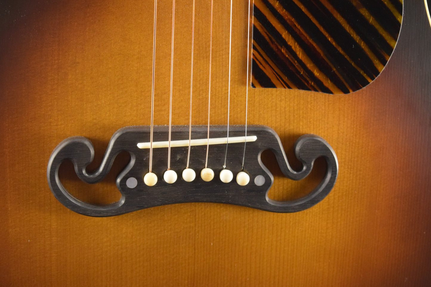 Gibson Custom Shop 1939 J-55 Faded Vintage Sunburst