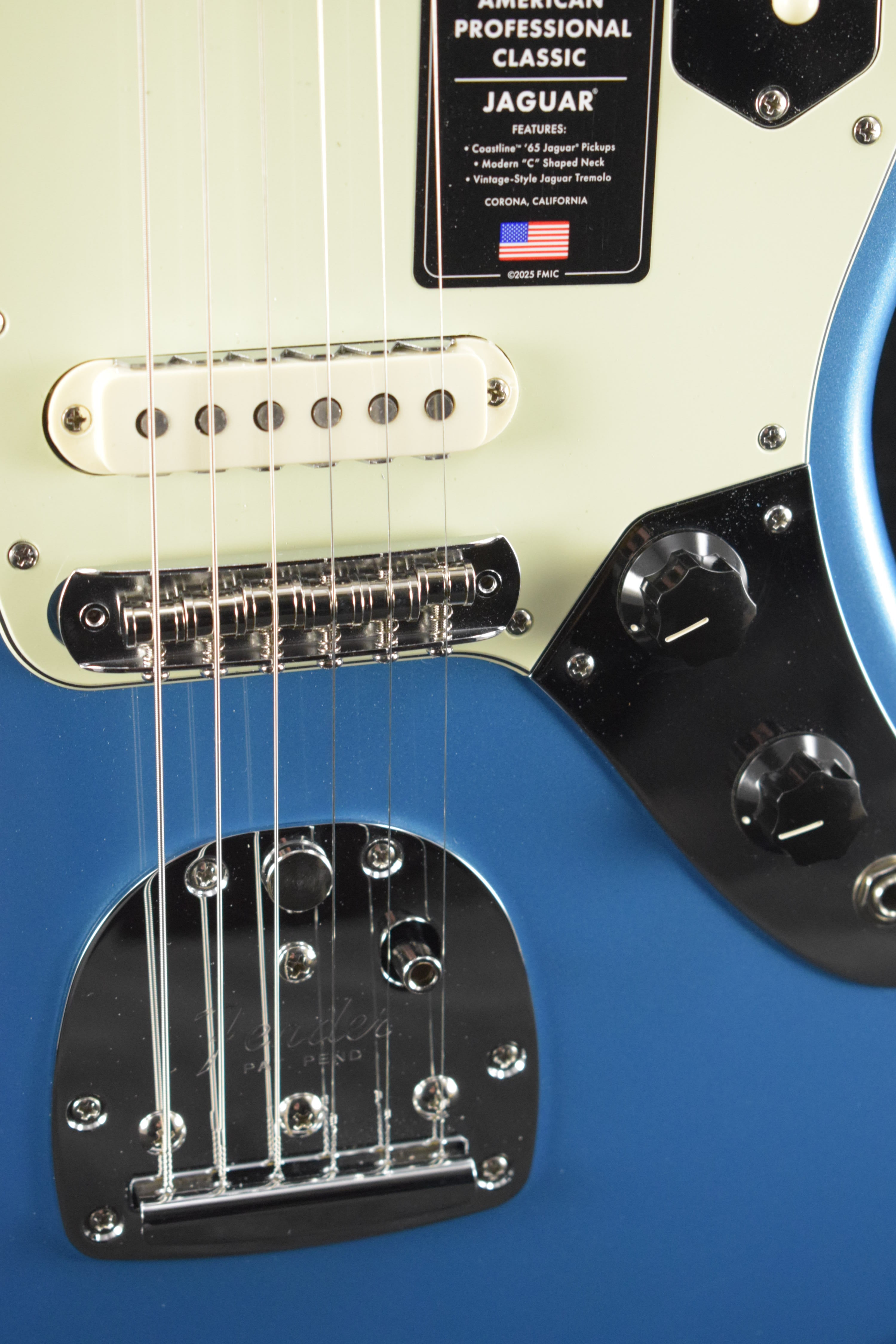 Fender American Professional Classic Jaguar Faded Lake Placid Blue