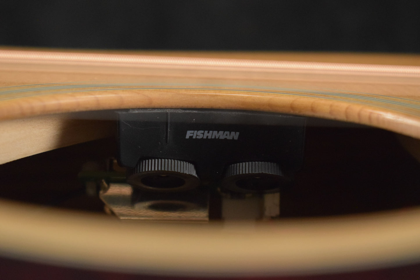 Eastman E3D-DLX Deluxe Acoustic Electric Dreadnought Natural Truetone Gloss