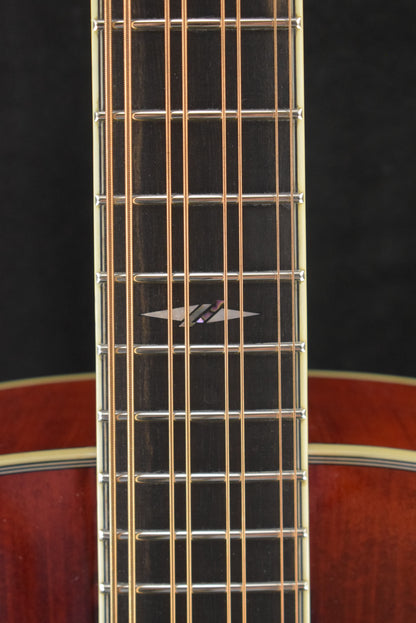 Eastman MDC804 Oval-Hole Mandocello Classic Truetone Gloss