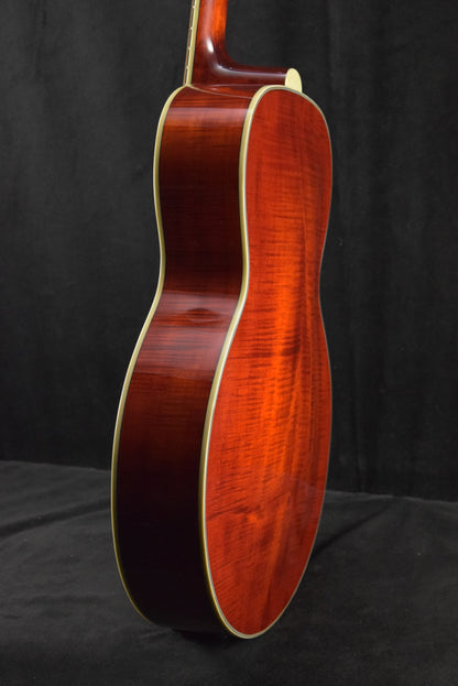 Eastman MDC804 Oval-Hole Mandocello Classic Truetone Gloss