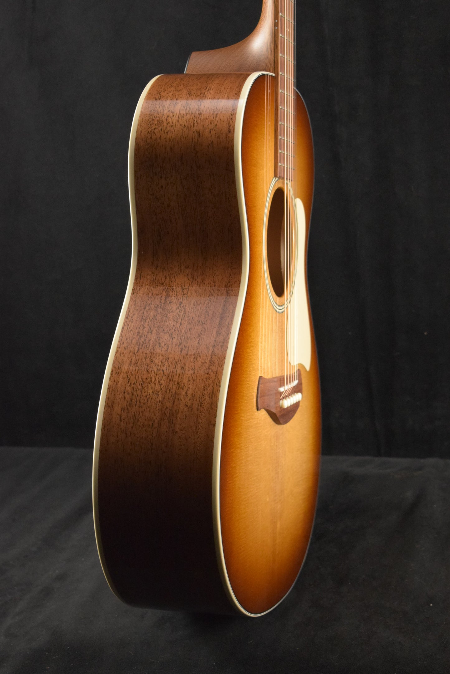 Taylor Ben Harper Gold Label 512e Special Edition