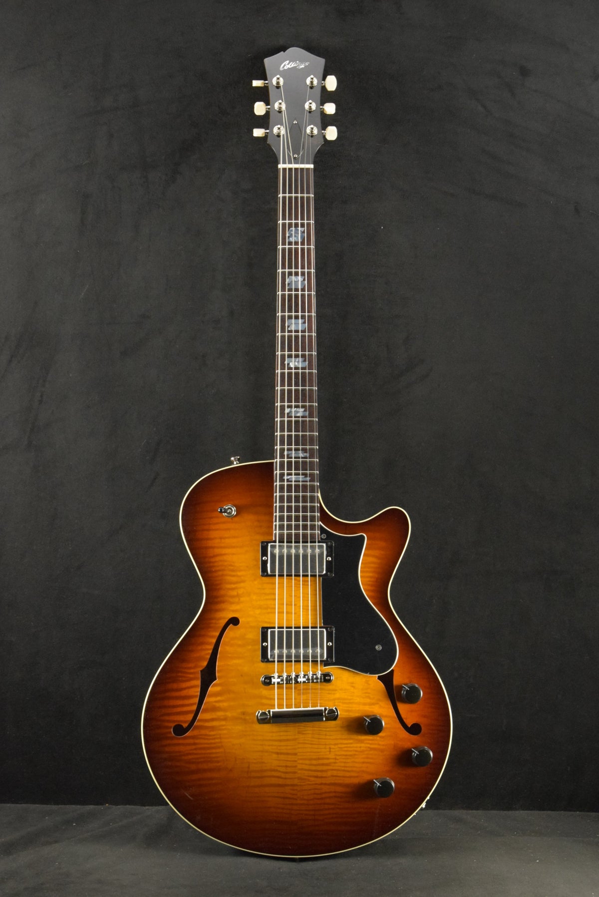 Collings 620 Semi-hollow Electric Guitar Tobacco Sunburst (Full Body)