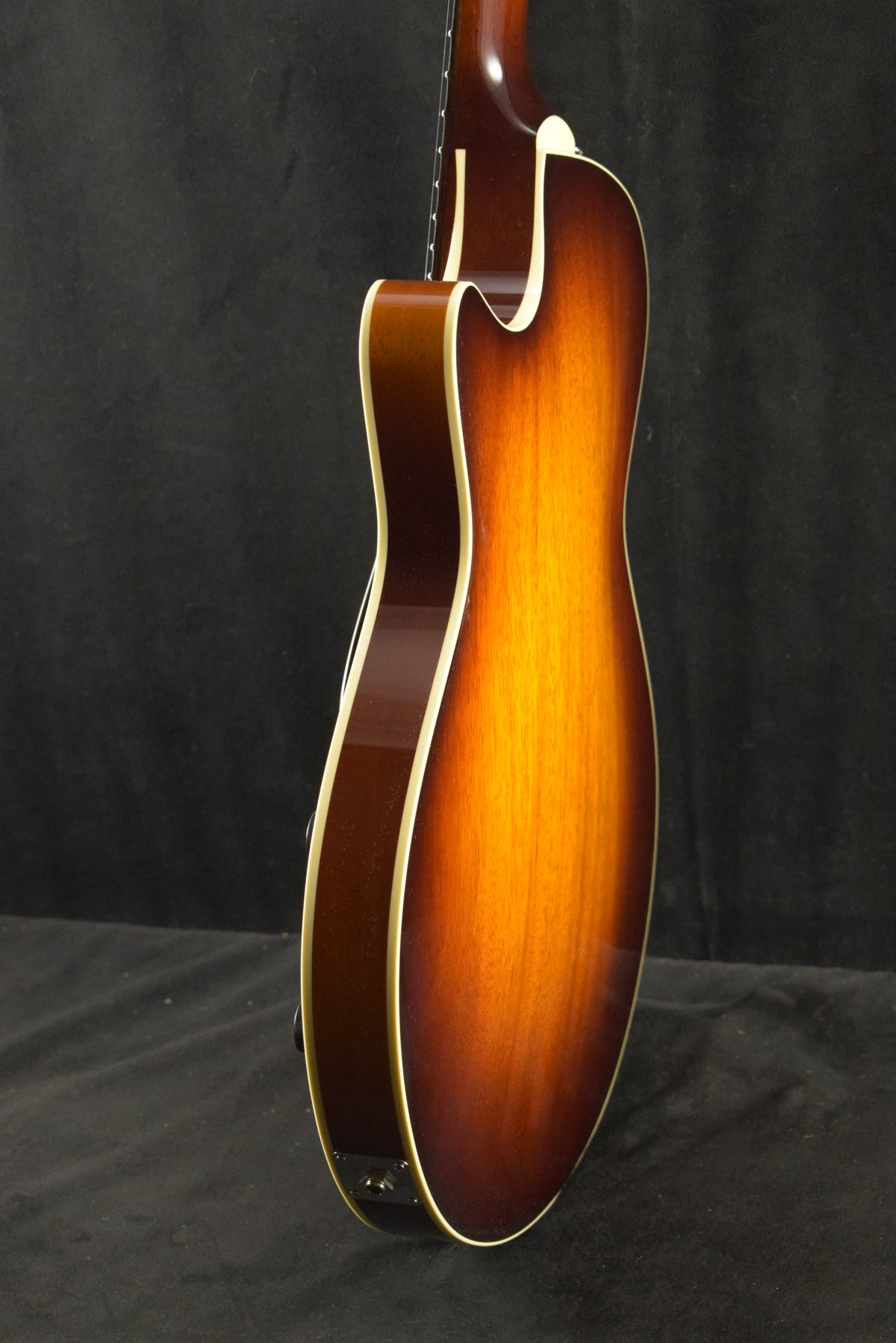 Collings 620 Semi-hollow Electric Guitar Tobacco Sunburst (Full Body)