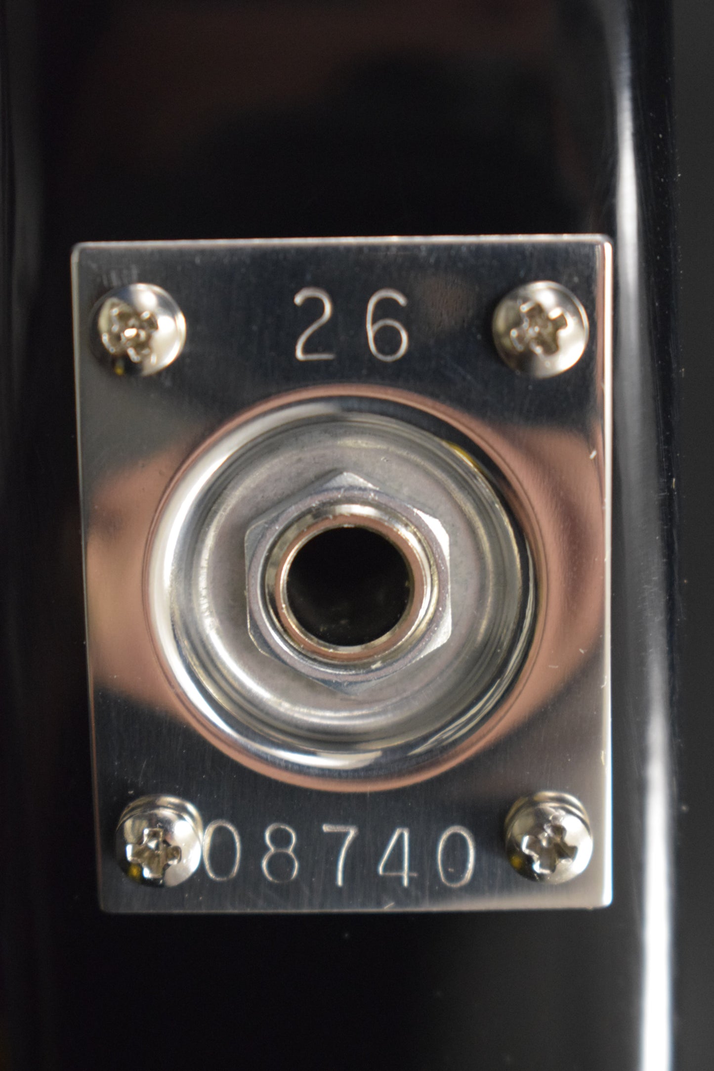 Rickenbacker 330 6-String Jetglo