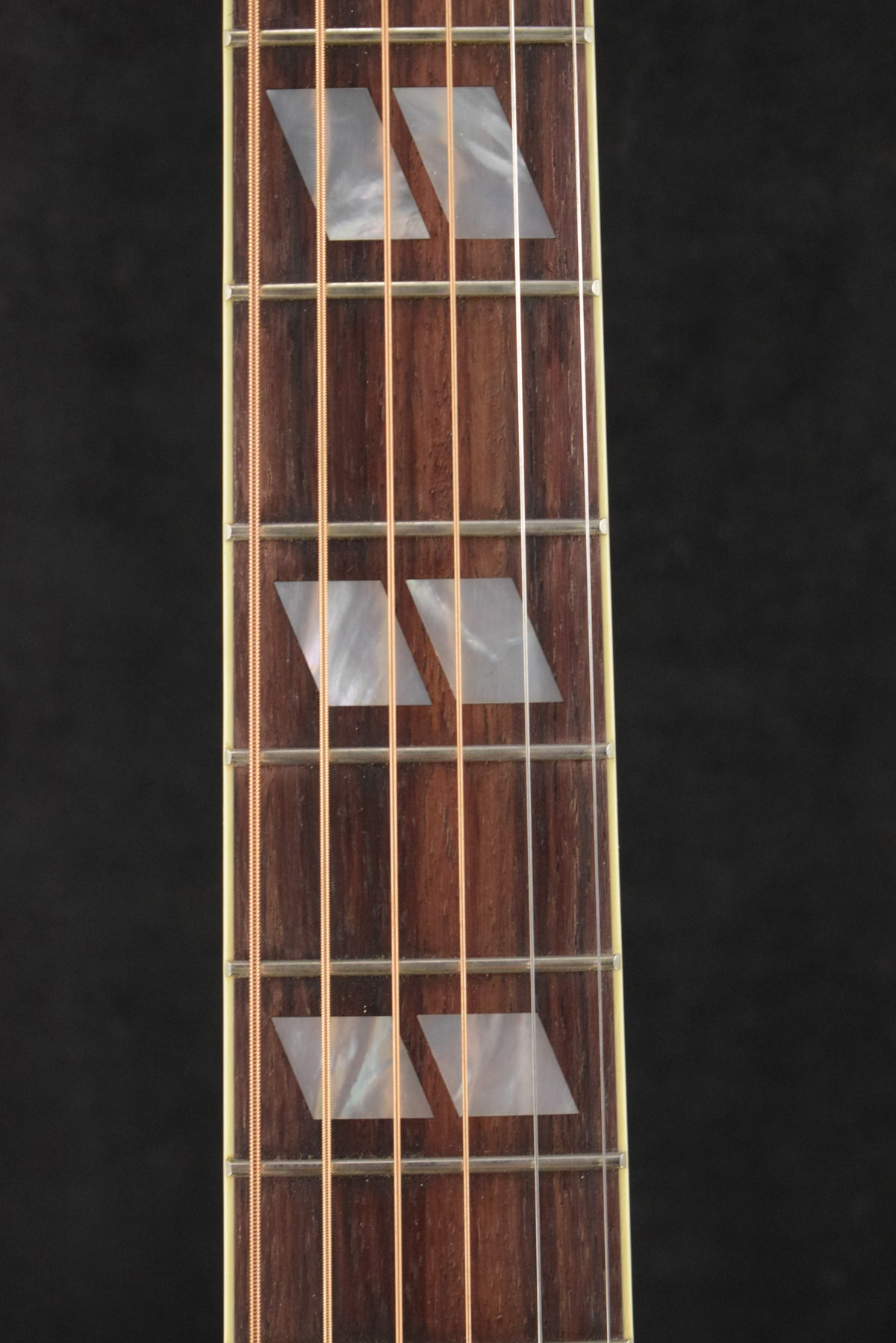 Gibson Custom Made to Measure Acoustic-Electric Hummingbird Maple Alpine White